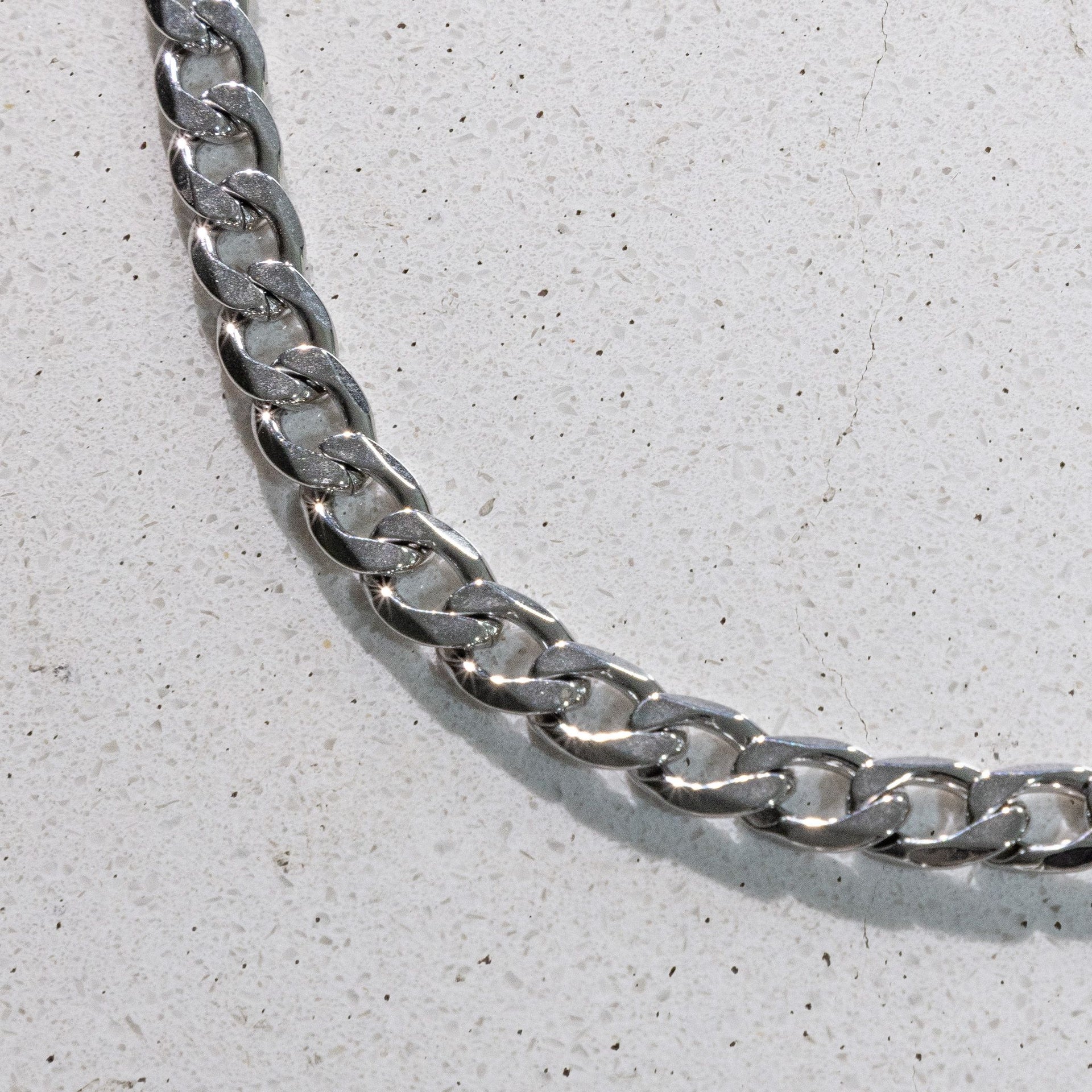 Trashy /silver/