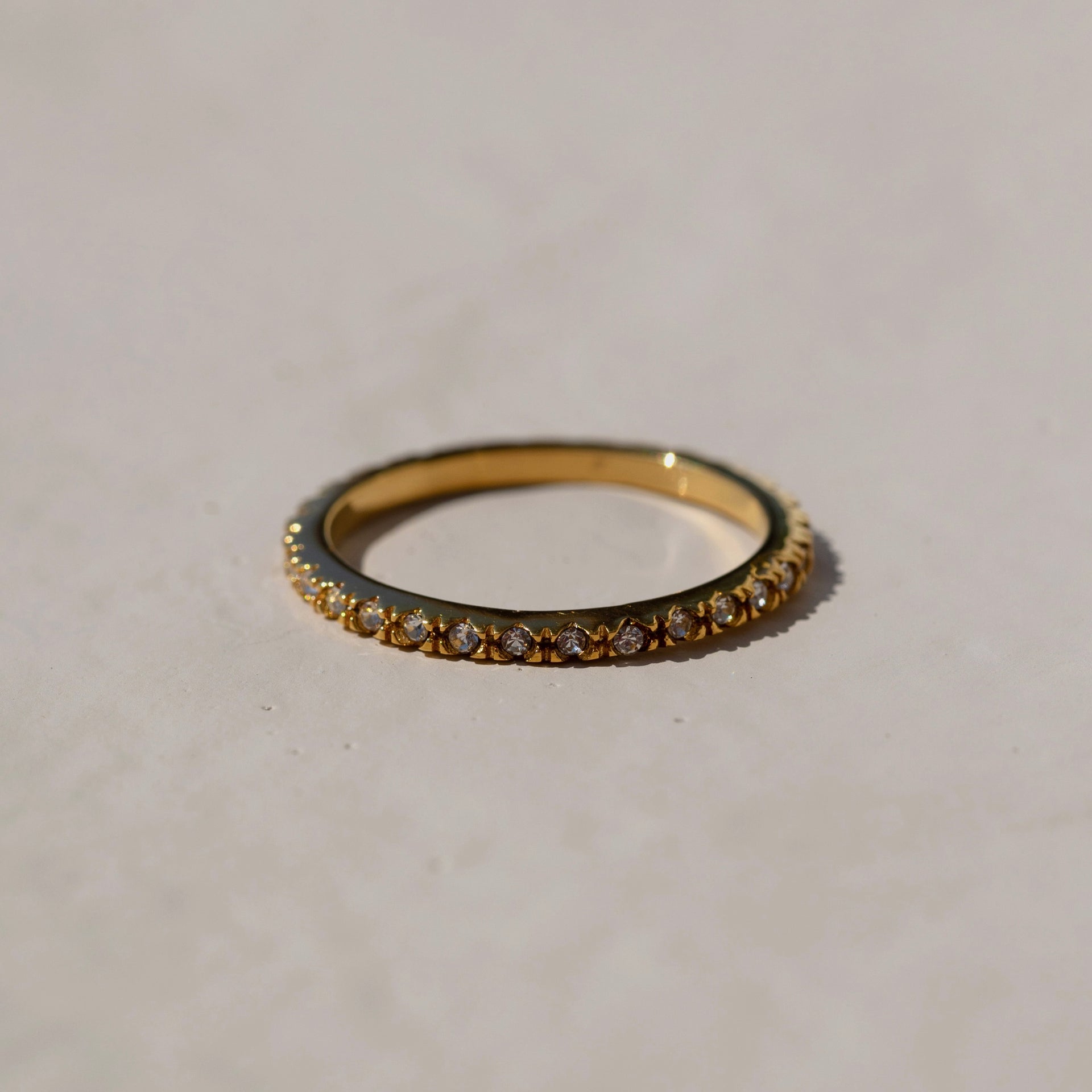 Maeve /gold/
