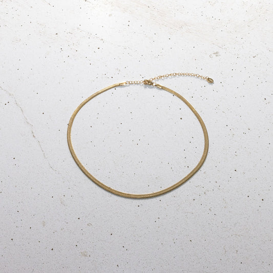 Python necklace /gold/